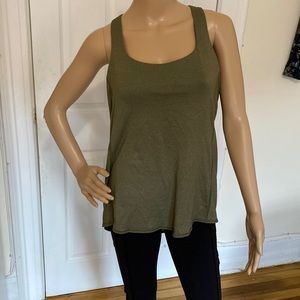 💚💚💚💚💚LULULEMON sport bra size 8 💚🍀🍀🍀🍀